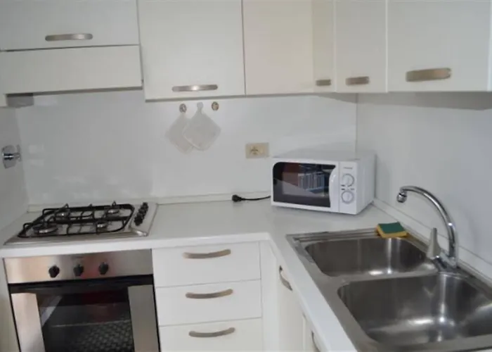 Cristallo Apartahotel 3*