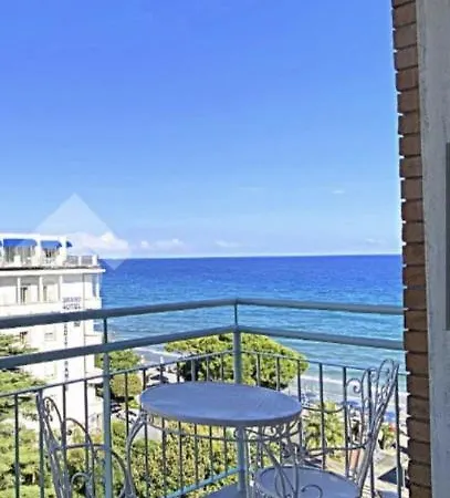 Aparthotel Cristallo