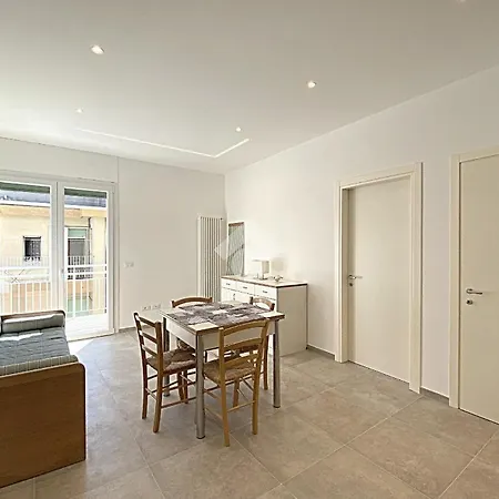 Cristallo 公寓式酒店 3*