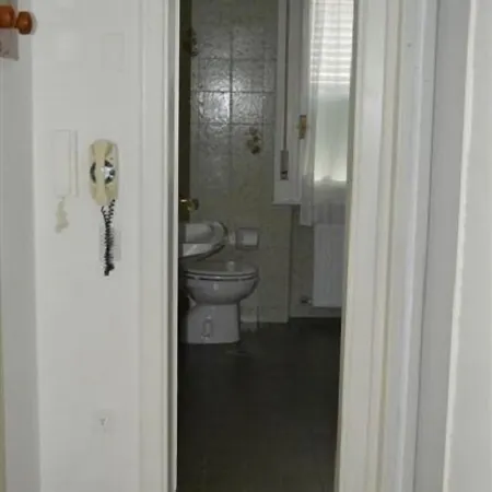 Cristallo Ξενοδοχείο με διαμερίσματα 3*