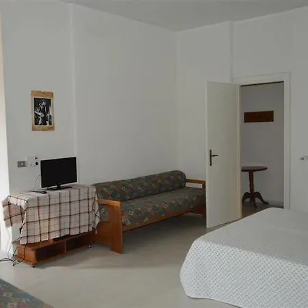 Aparthotel Cristallo Alassio