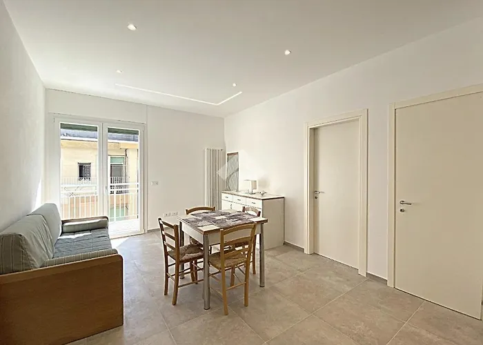 Cristallo Apartahotel 3*