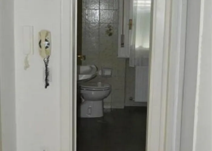 Cristallo Apartahotel 3*